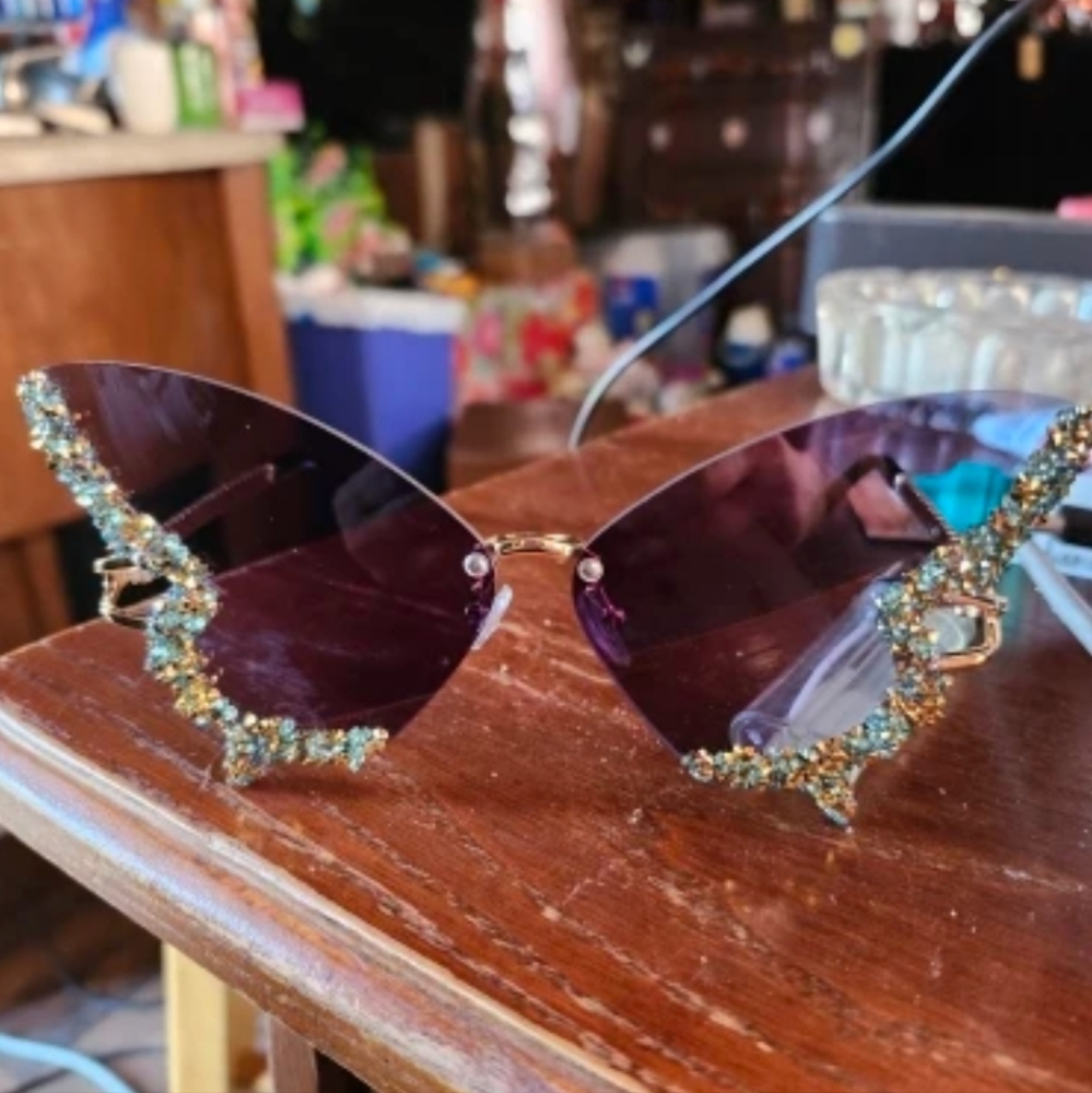 💜Gradient Blue & Blingy Butterfly Diamond & Gold Rimless